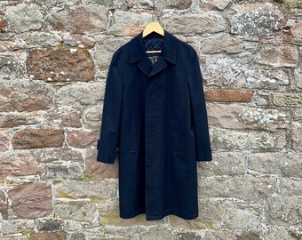 SUPERIOR CLASSIC 1960&#39;s 1970&#39;s Dark Navy Shower Resistant English Mac Raincoat by J&S