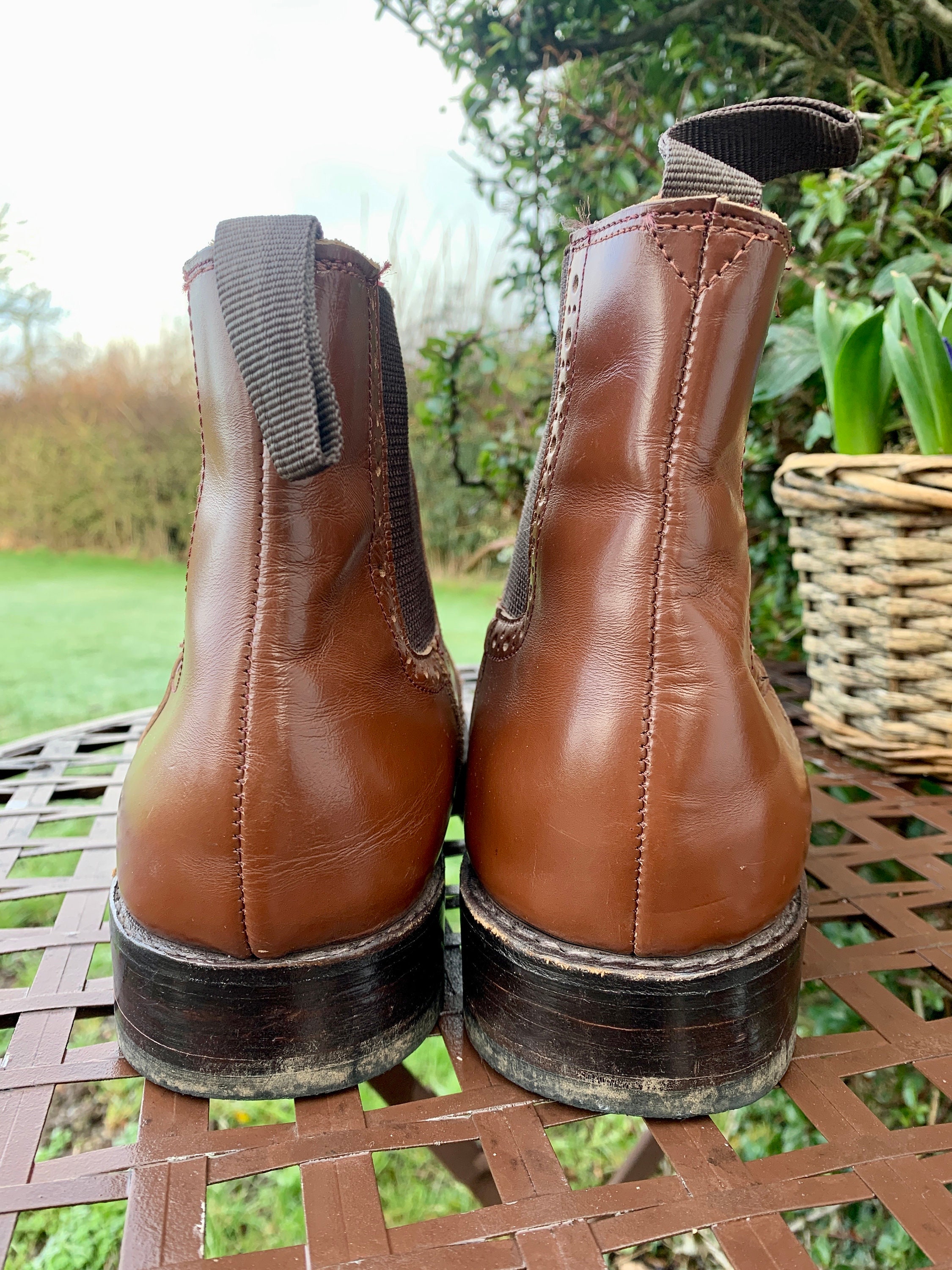 Samuel Windsor Handmade Brown Leather Lace Up Ankle Boots. Mens size 12. Samuel Windsor Handmade Men main image 3