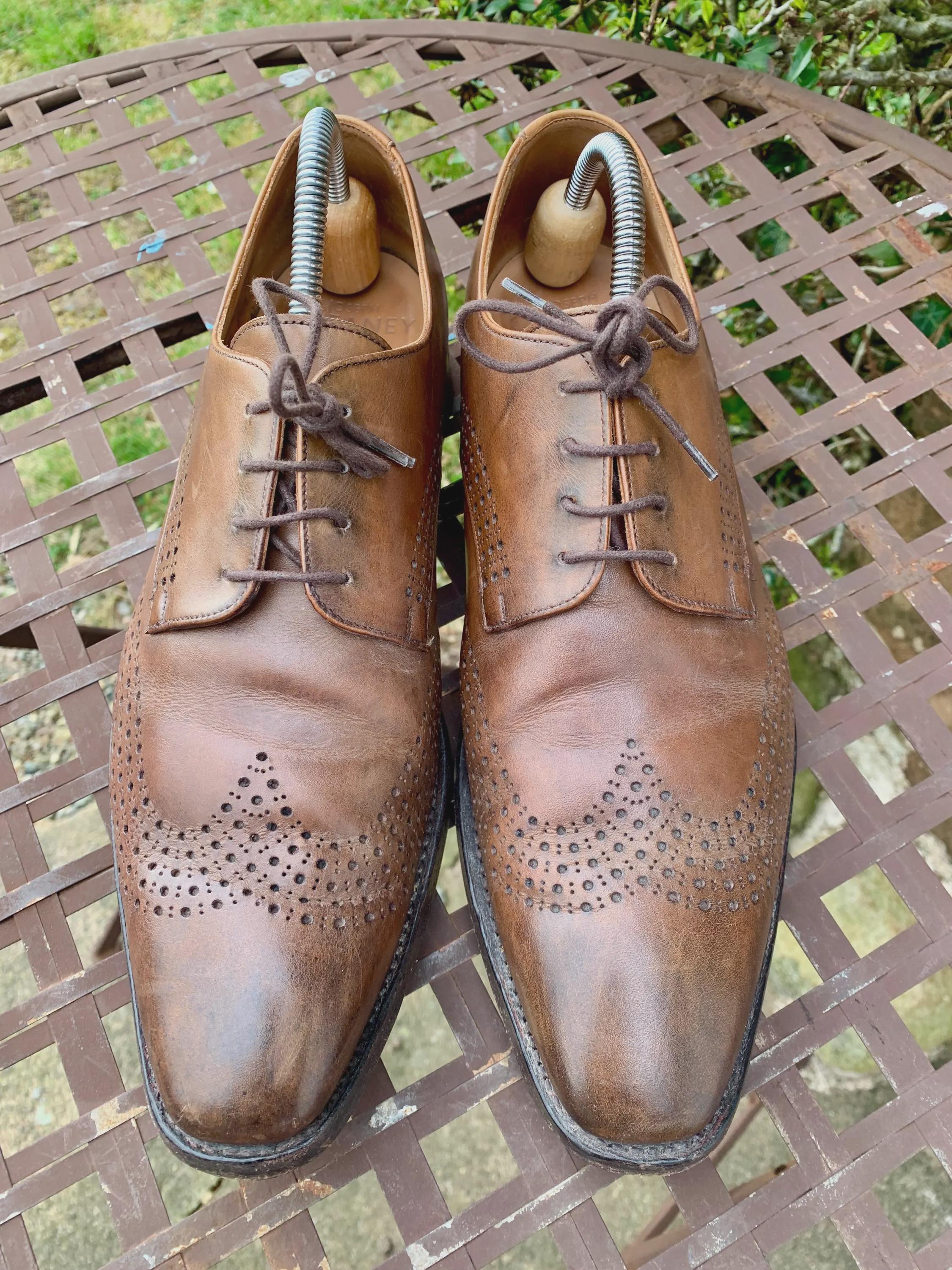 CHEANEY CLASSIC SHOES - Vintage Men display picture 2