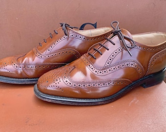 VINTAGE BROGUES - Men's Classic High Quality Wingtip or Brogue Shoes in Brown Leather Upper & Sole by Roland Cartier - Size UK 7