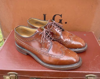 VINTAGE BROGUES - Men's Classic High Quality Wingtip or Brogue Shoes in Brown Leather Upper & Sole by Jonelle. Made in England - Size UK 8