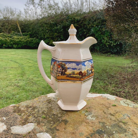 ディケンズのティーポット ディケンズの日々のシーンを描いた