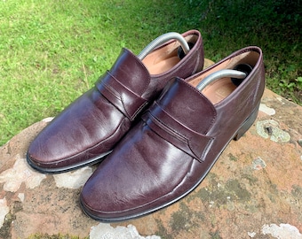 HANDMADE GRENSON SHOES - Classic English Handmade slip on Moccasin by Grenson in dark brown - British Size 8G