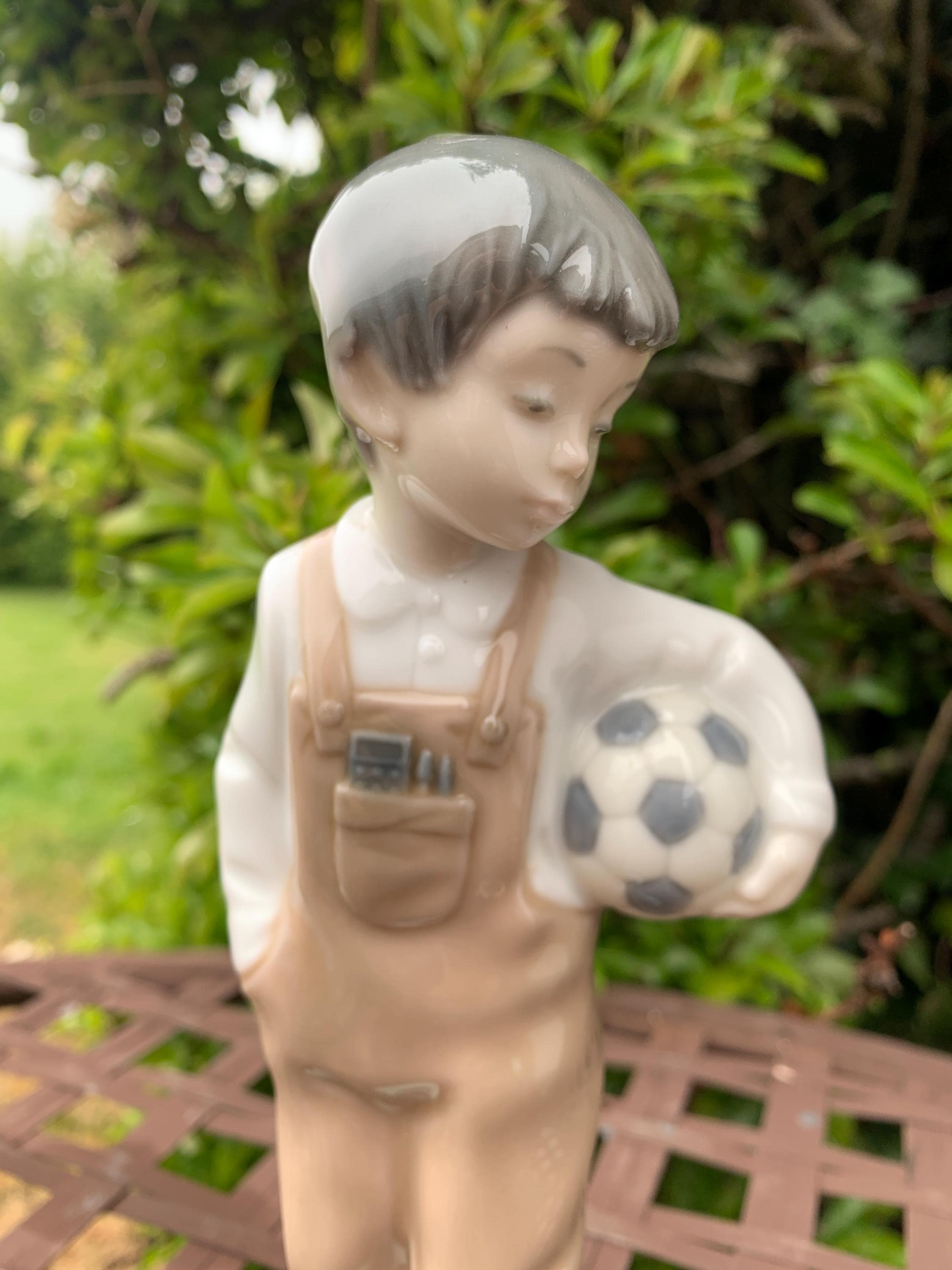 LIADRO サッカー少年 陶器 LIADRO サッカー少年 陶器 Lladro Soccer for sale | eBay