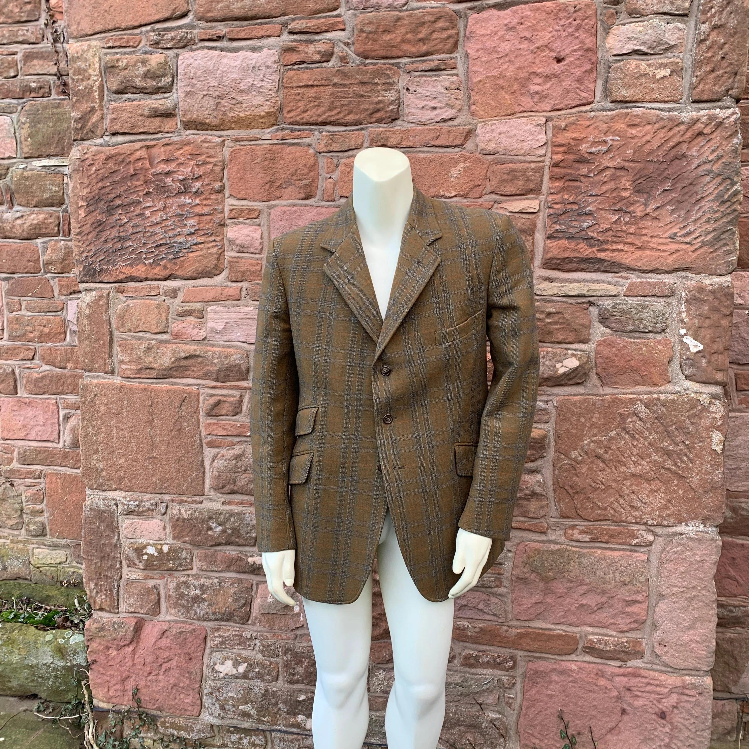 VINTAGE HACKING JACKET / English 3 Button Check Equestrian