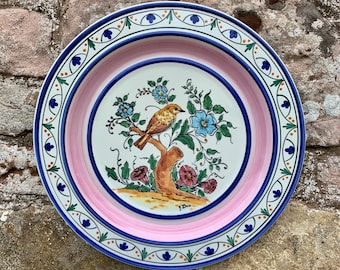 Plato de pared de cerámica vintage pintado a mano – Decoración de pájaros y follaje español