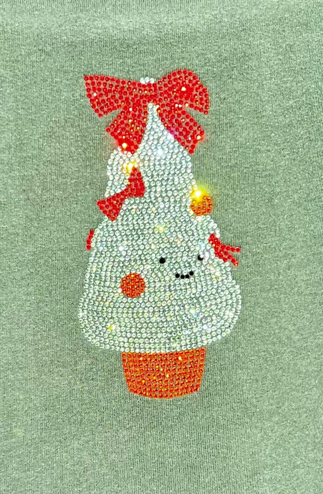 Custom Rhinestone Patches Christmas Tree İron on Rhinestone Patch Design by Rhinify , Heat ...