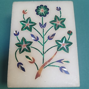 Indian Inlaid Marble Trinket Box