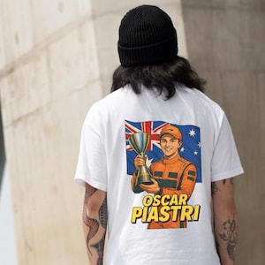 McLaren Magic is Back | Oscar Piastri Tshirt | McLaren Oscar Piastri | F1 Oscar Piastri | F1 McLaren Tshirt | F1 Tshirt | F1 McLaren Gift