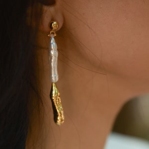 White Biwa Pearl Earring, Long Pearl Earring, Gold Pearl Earring, Statement Earring, Pearl Drop Earring, Pearl Dangle Earring, Birthday Gift