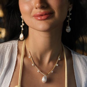 Statement Bridal Jewelry Set with Baroque Pearl and Zircon, Handmade Necklace and Earring Set, Baroque Pearl Drop Earring & Pendant Necklace