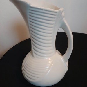 Beautiful SylvaC Ribbed Ceramic Jug No. 1344 Art Deco Jug in Shades of White England