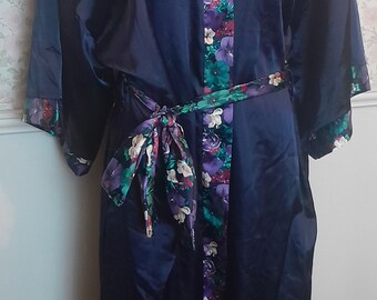 Belle vintage Diamond Cut Navy Blue Satin Robe Robe de chambre Floral Trim Taille 16 Comme Nouveau