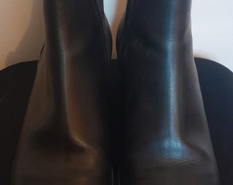 Black Chelsea Boots Quality Vegan Leather Wills Vegan Store UK Size Au 8.5 Eu 39 As New