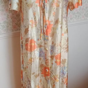 Vintage 60s Miss Gloria Robe Orange Floral Design Button Front S 16 Perfect Condition