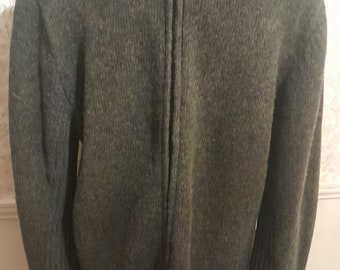 Cardigan in maglia attillata con zip frontale Jillian Sportswear in pura lana vergine color carbone, taglia grande, in buone condizioni