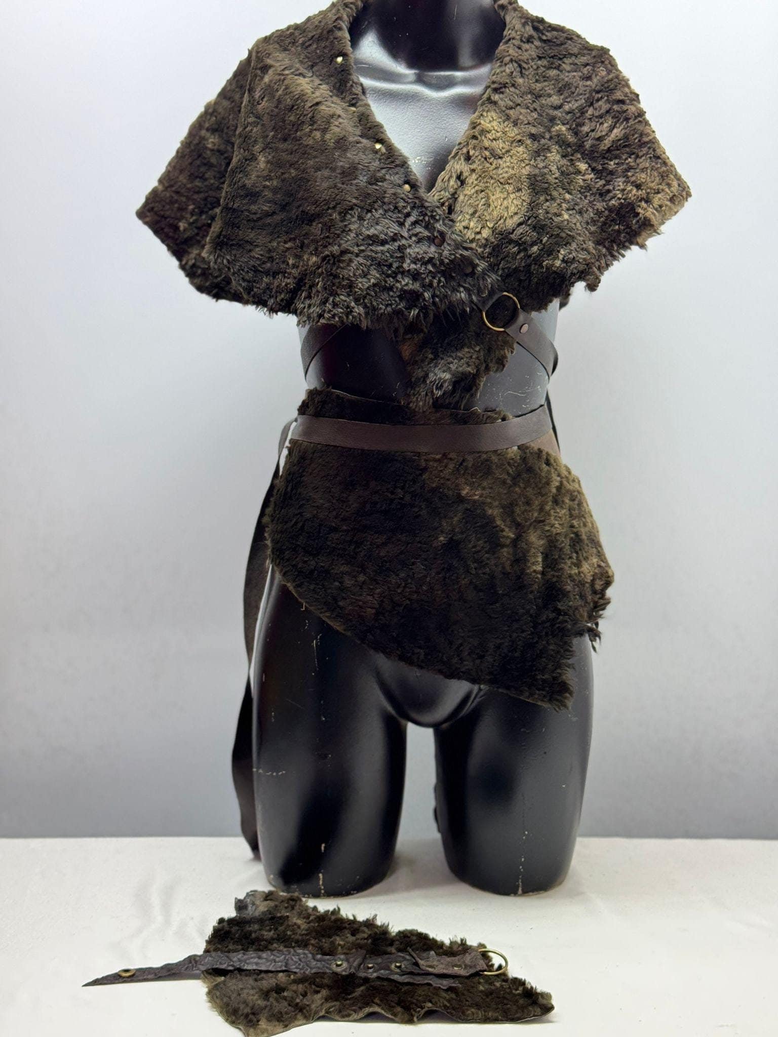 小物 AFB FUR BELT (BORDER CANDY) Barbarian Fur Belt - Etsy