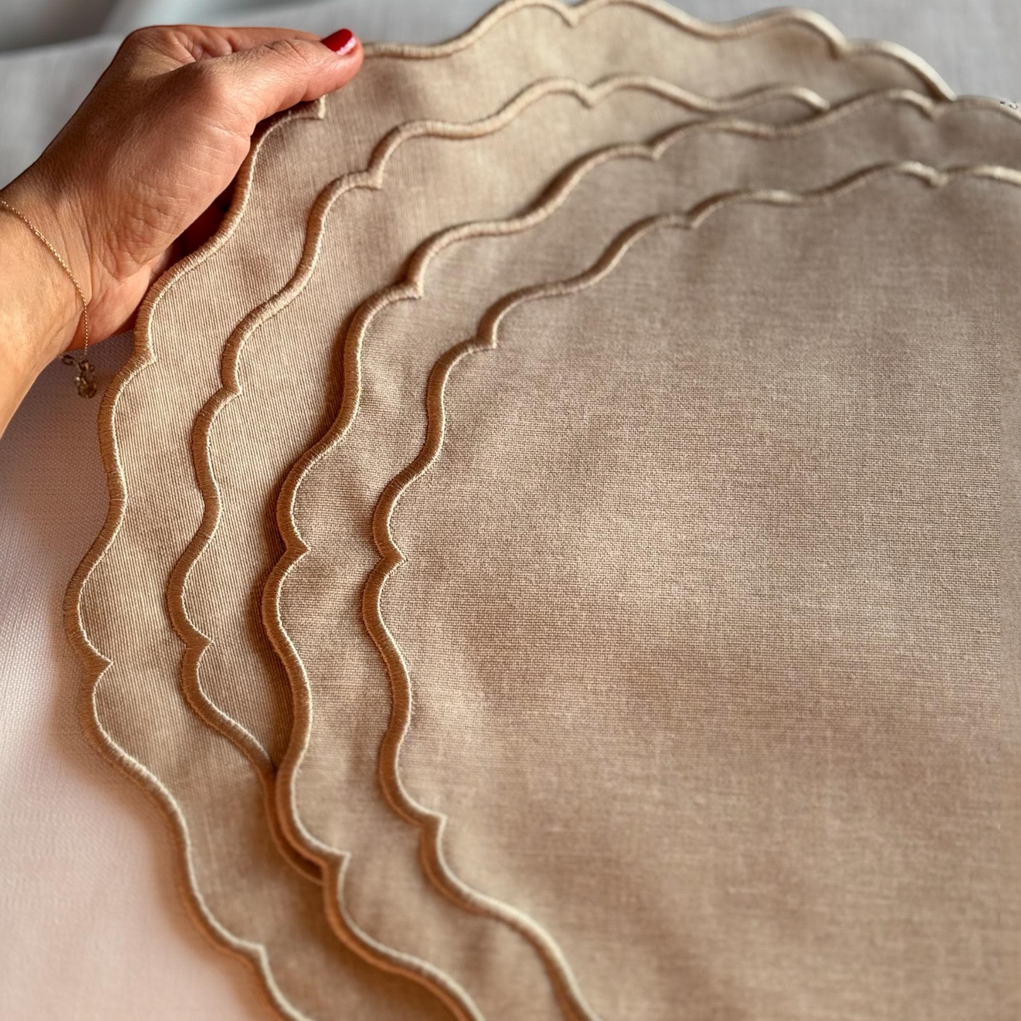 Custom Linen Scalloped Placemat