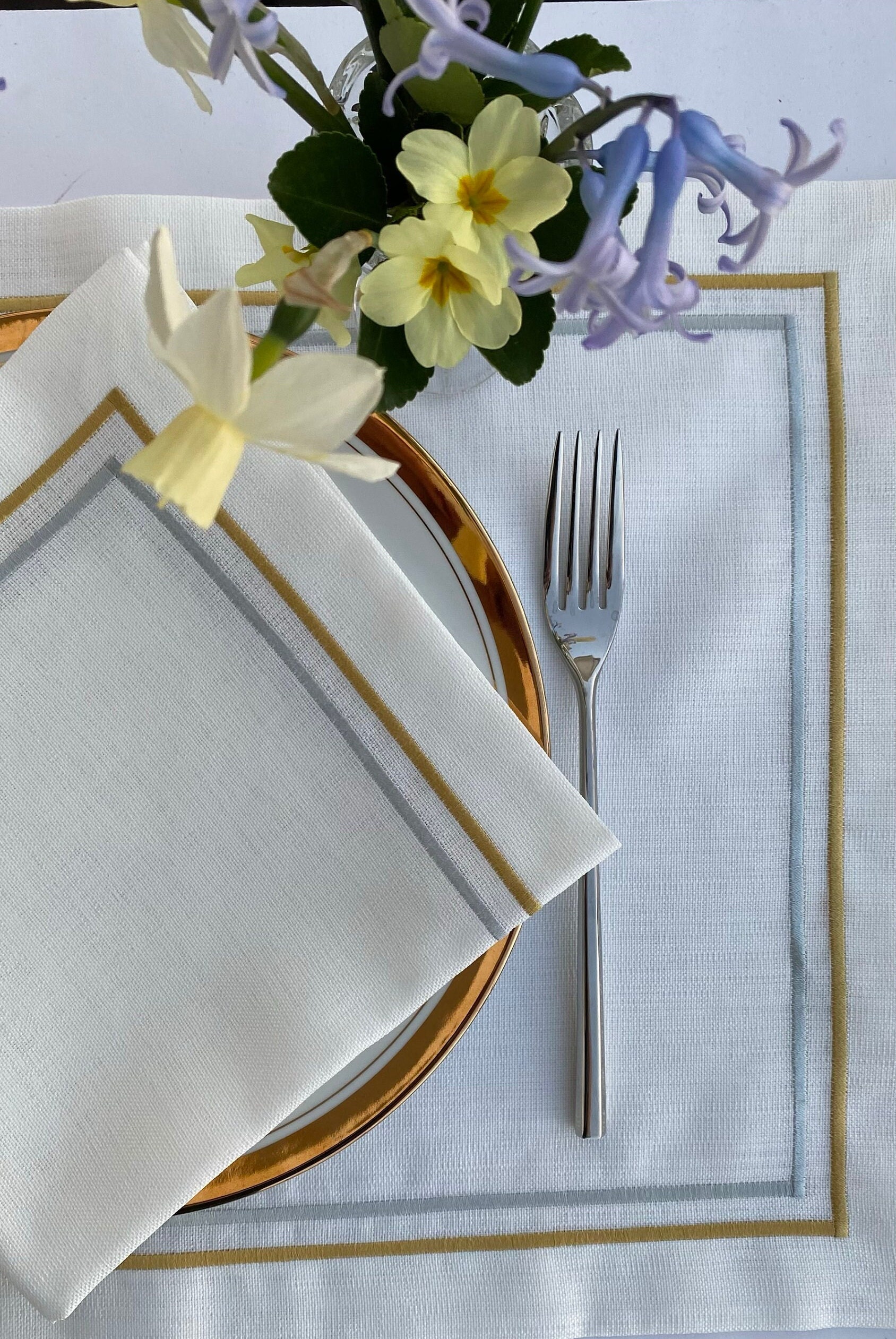 White Ladder Stitch Dinner Napkin - Hibiscus Linens