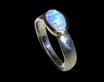 Fidschi Farben Boulder Opal Ring