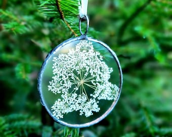 Set of Christmas tree ornaments. Pressed dried flower. Queen Anne's laces.