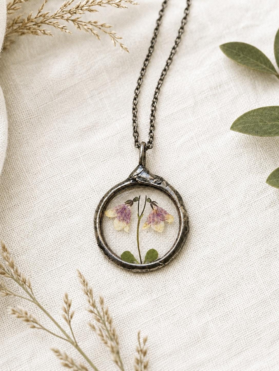 Linnea Flower - Etsy