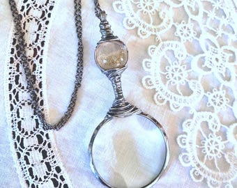 Magnifying Loupe Necklace, Magnifier Glass Pendant with moving sand, Mother's Day jewelry.