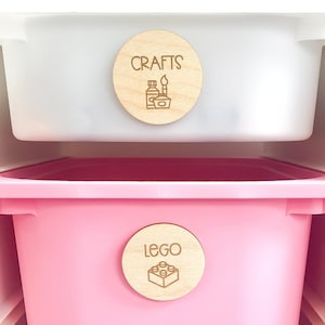 Etiquetas redondas de madera para guardar juguetes - Etiquetas Trofast - Decoración de sala de juegos - Señalización interior - ¡Mensajes e íconos personalizados disponibles!