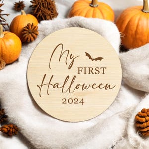 My First Halloween 2024 Baby Name Plaque | Baby&#39;s First Halloween Photo Props & Announcement