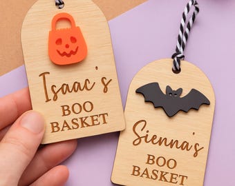 Personalisierte Boo Korbanhänger aus Holz | Niedliches Halloween-Namensschild für Kinder | Benutzerdefinierte Kürbis, Fledermaus & Geist Tags | Halloween Geschenkanhänger
