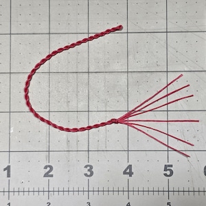 8&quot; long Red B55 waxed bowstring Replacement Poppers/Crackers for most 6-ft+ whips. Bundle of 5 crackers 8&quot; long (6&quot; twist / 2&quot; tassel)