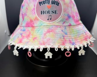 Pretty Girls Love House Music Bucket Hat / Festival Hat / Rave Hat - with or without charms or patch