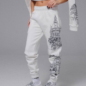 Stylish Cotton Joggers with Italian Print Comfy Streetwear Pants for Women Milk