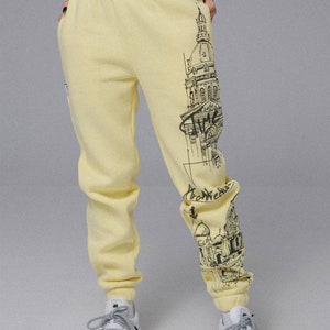 Stylish Cotton Joggers with Italian Print Comfy Streetwear Pants for Women Pistachio