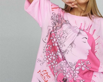 Pink t-shirt, floral print, flower t-shirt, custom t-shirt, oversized t-shirt, portrait print, natural fabric t-shirt, designer t-shirt