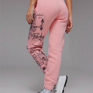 Stylish Cotton Pink Joggers with Italian Print Comfy Streetwear Pants for Women image 3