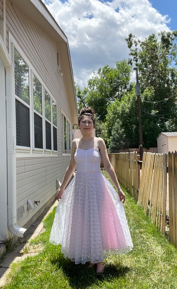 1970s Bubblegum Pink Prom Dress Lace XS - image 3