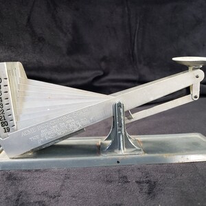 Antique/Vintage &quot;ACME&quot; Egg-Grading Scale. Egg Scale.