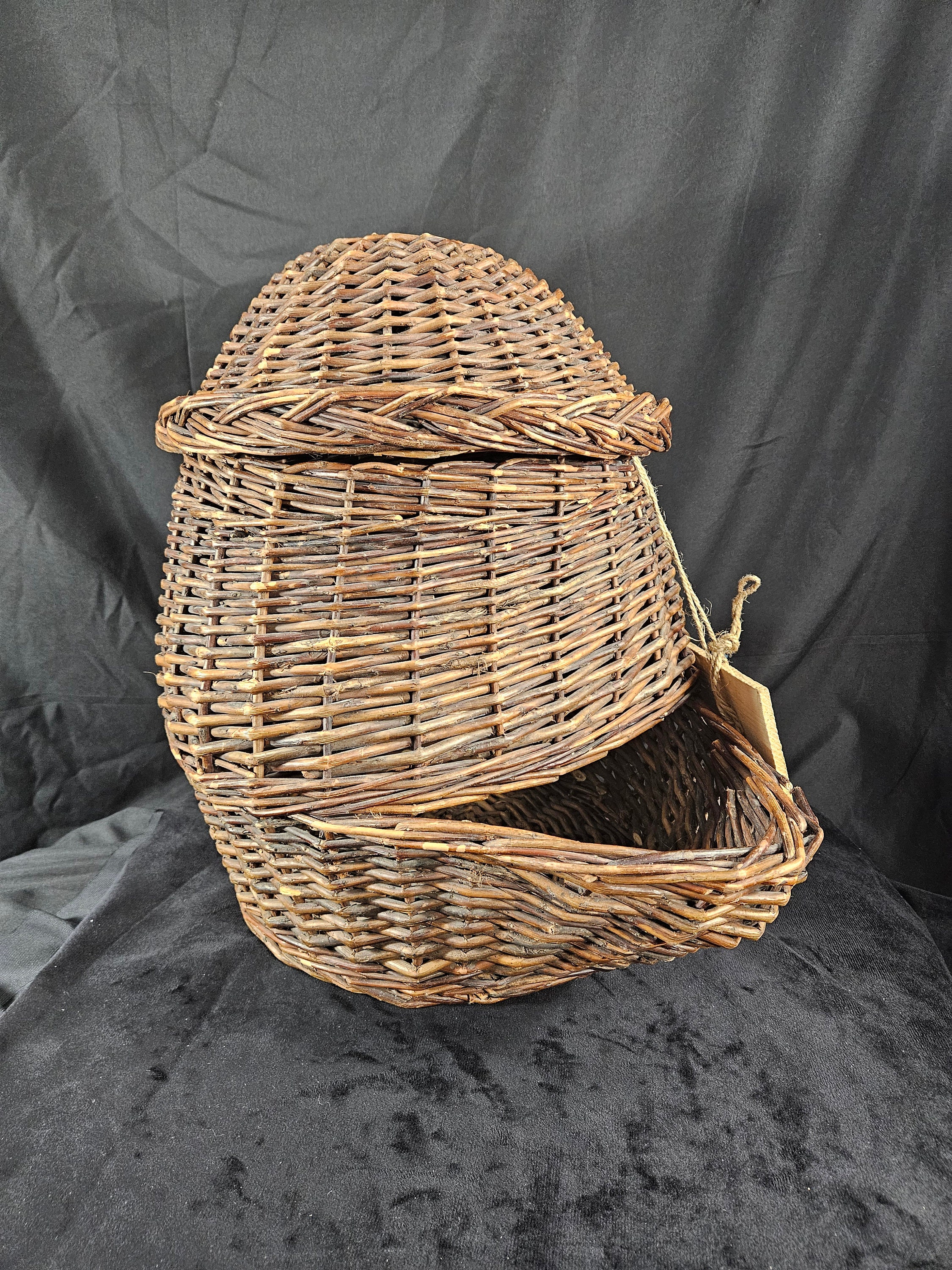 洋書 Antique Baskets and Basketry: A Collecto Identify & Value Your Antique Baskets • Adirondack Girl @ Heart