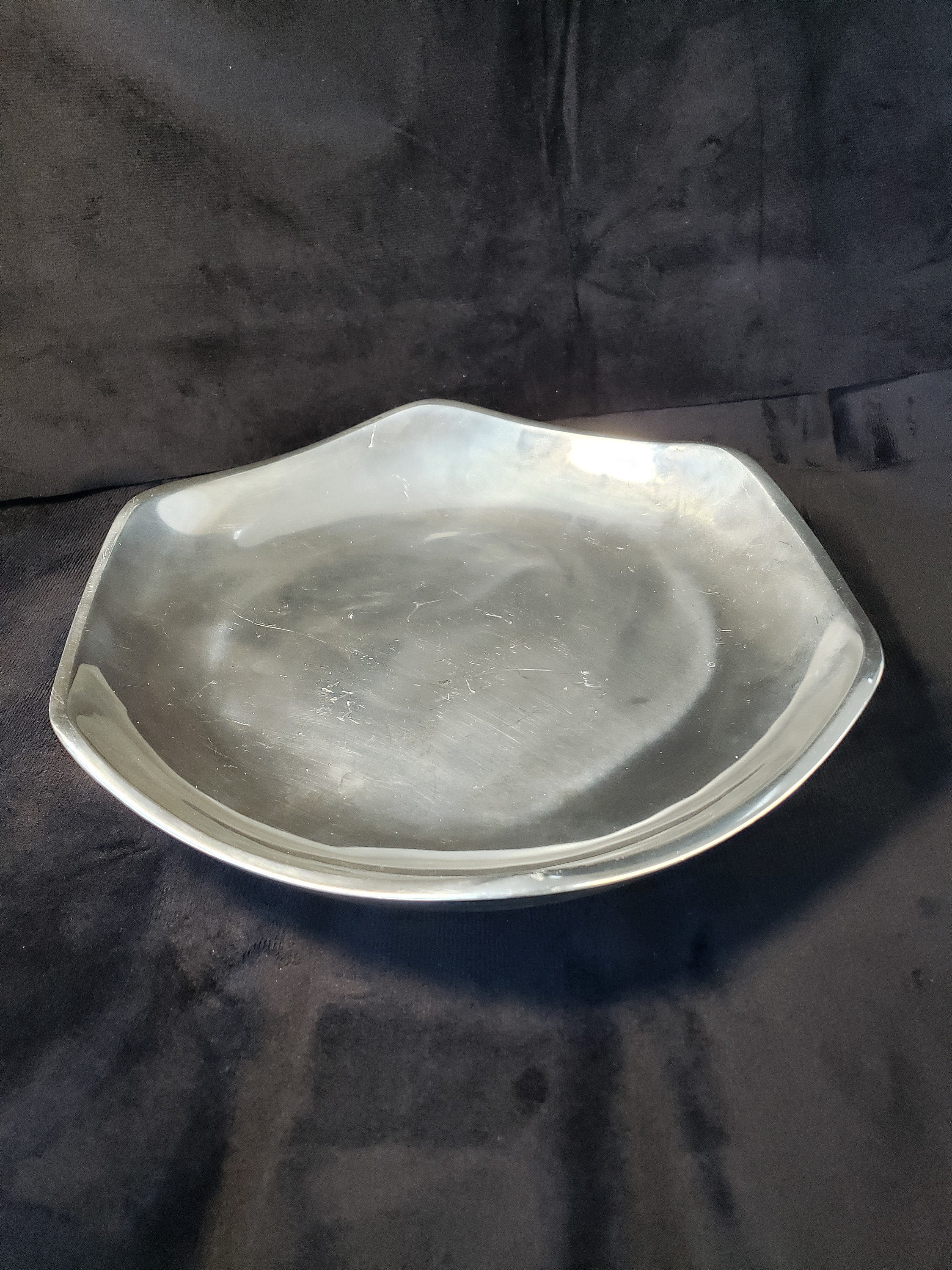 Retired Vintage 1987 Nambe #533G Metal Alloy 6 Sided Serving