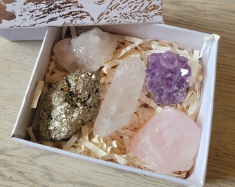 Crystal GIFT BOX - Crystals for Beginners - Assorted Crystal Gift Box - Essential Genuine Raw Crystal  Selection - Energy Crystal Healing