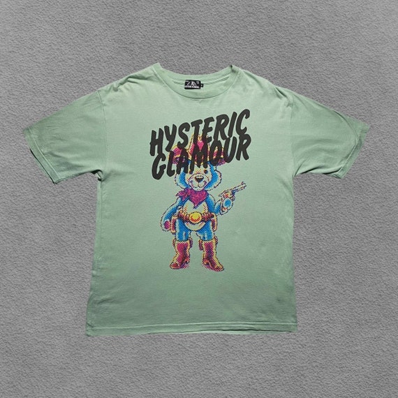 Hysterical glamour bear t - Gem