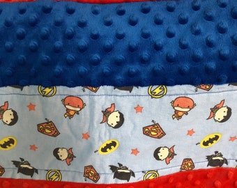 Edredón de bebé de superhéroe para niños / Hecho con Minky / Suave y tierno
