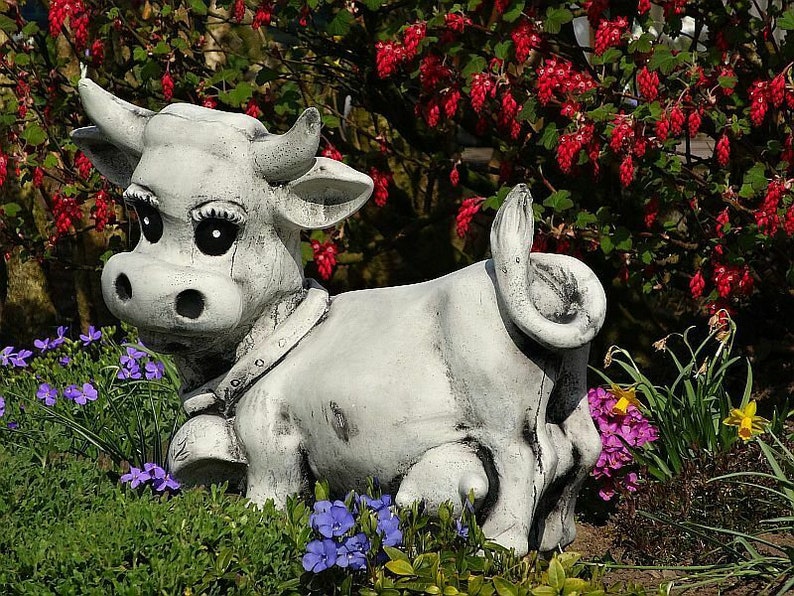 Concrete Cow Figure of A Cow Concrete Cow Statues Farmhouse Etsy