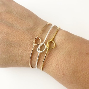 Knot bangle bracelet in gold, silver or rose gold