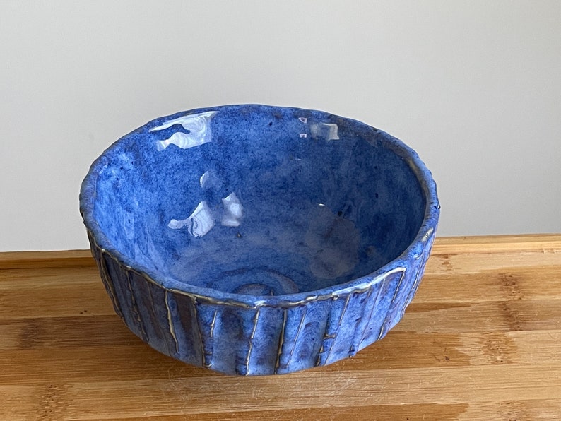 bright blue kurinuki chawan tea bowl / handbuilt ceramic matcha / snack bowl / 12 oz / sominceramics image 6