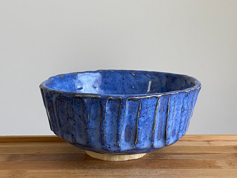 bright blue kurinuki chawan tea bowl / handbuilt ceramic matcha / snack bowl / 12 oz / sominceramics image 4