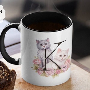 Caneca de café com inicial, caneca de café com gato, caneca com letra K, presente para ela