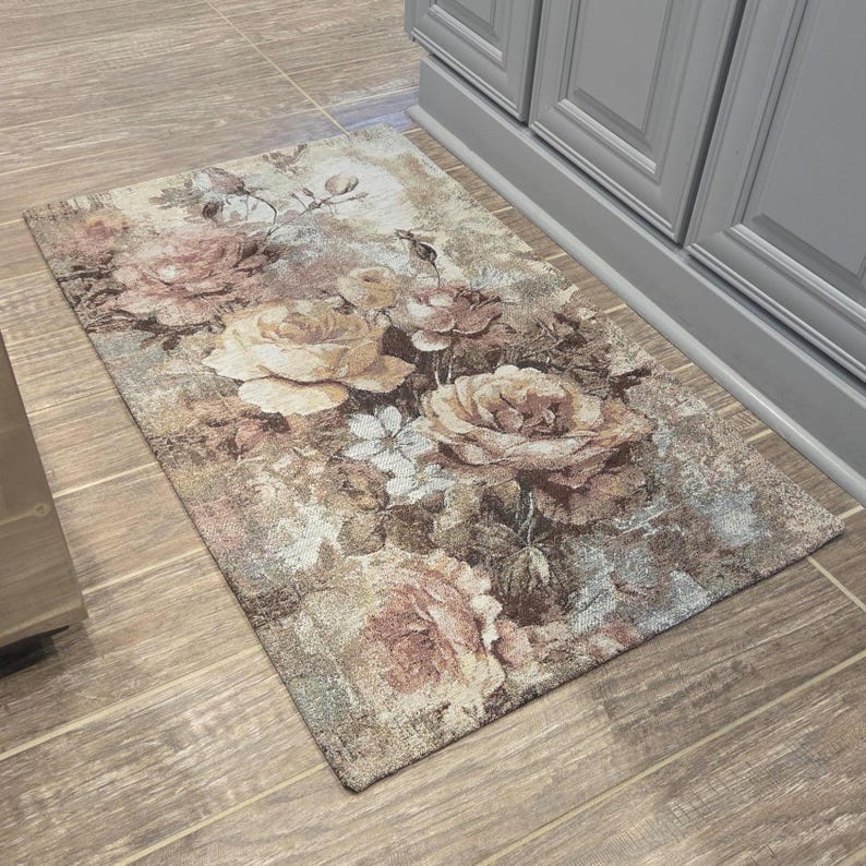 Classic Rose Rug Floral Chenille Rug: Shabby Chic Rose Design, Non-slip, Made in Italy ...