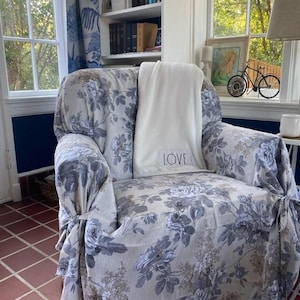 Blue Cottage Chic Sofa Cover Loveseat Armchair Slipcover Sofa Scarf, Furniture Covers, Couch Cover, Farmhouse Shabby Chic French Decor